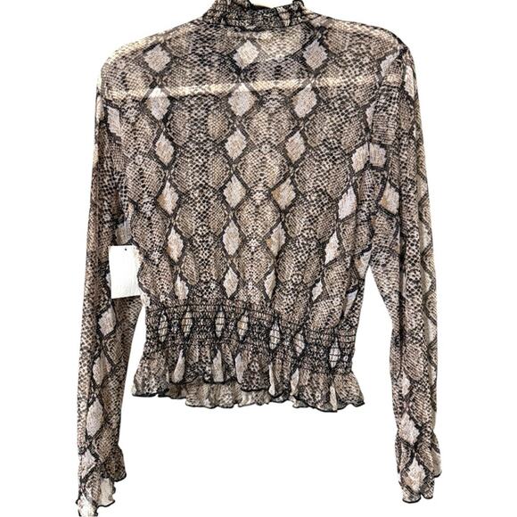 Wild Love large pullover sheer snakeskin long sleeve cropped top elastic waist - Picture 3 of 10